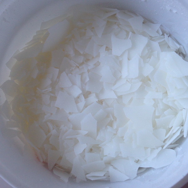 Sodium Lauroyl Methyl Isethionate